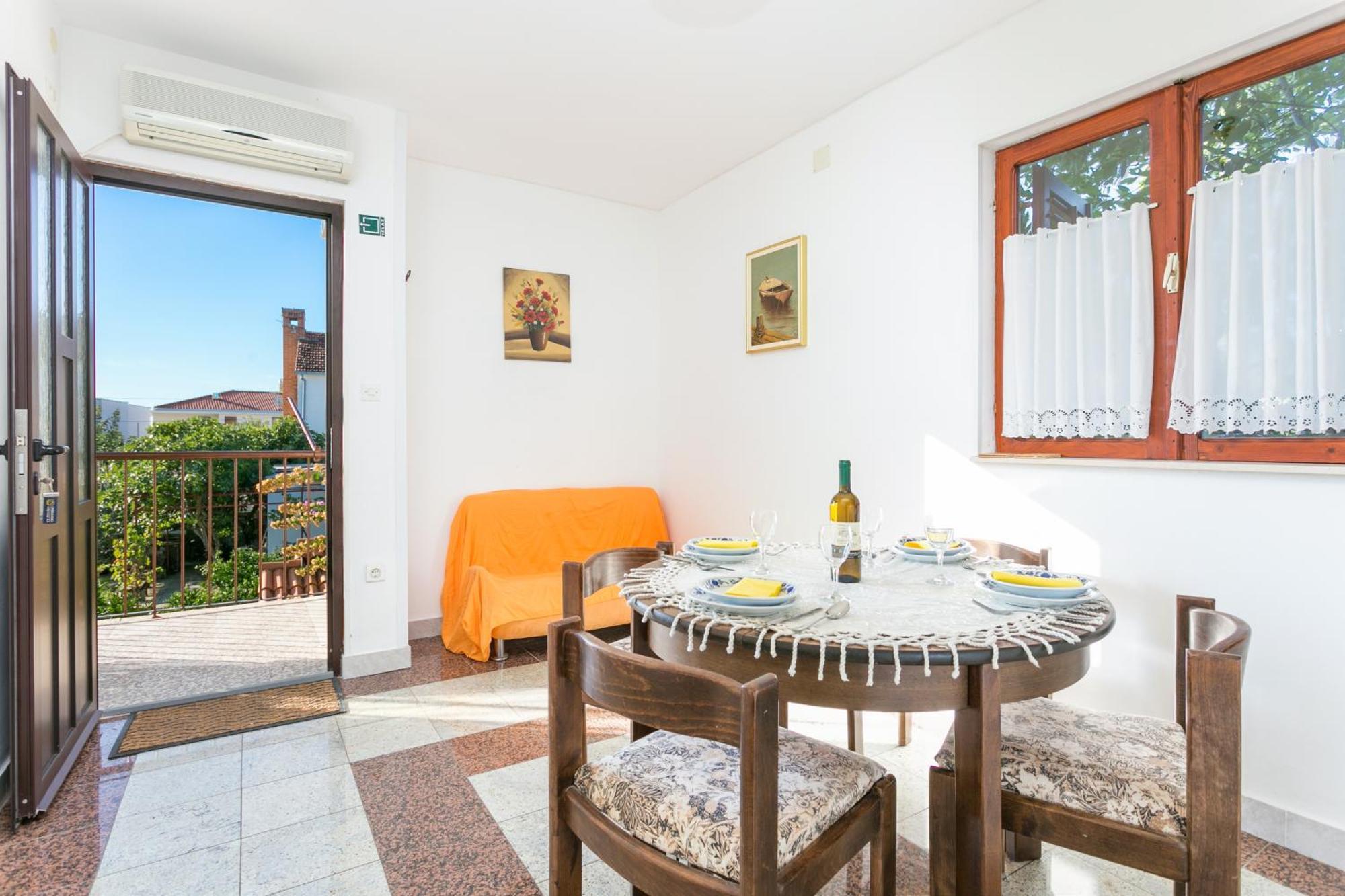 Apartments By The Sea Seget Vranjica, Trogir - 1038 Exterior foto
