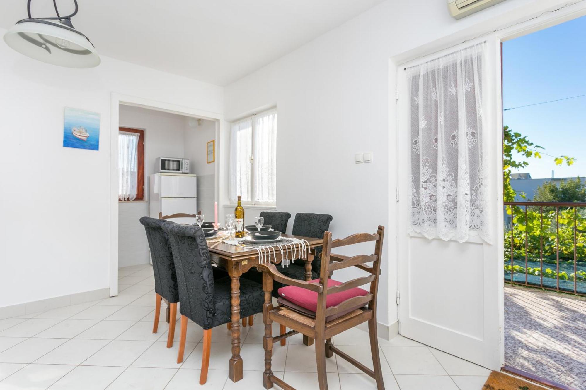 Apartments By The Sea Seget Vranjica, Trogir - 1038 Quarto foto